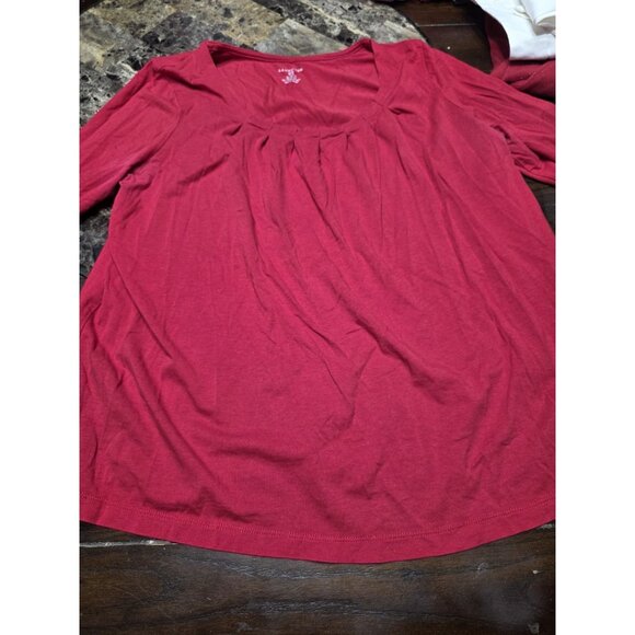 Lands End Red Long Sleeve T-shirt Women's Size Medium Petite - Picture 1 of 6